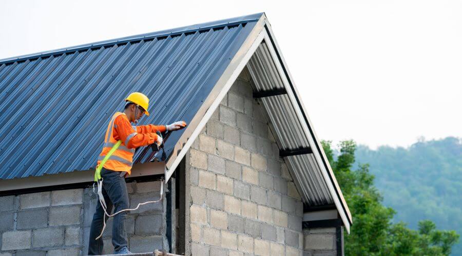 Expert Emergency Roof Repairs services in Galloway, WV